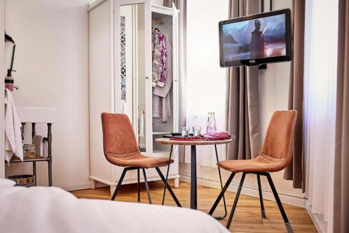 Hotel Am Chlodwigplatz Cologne Room photo